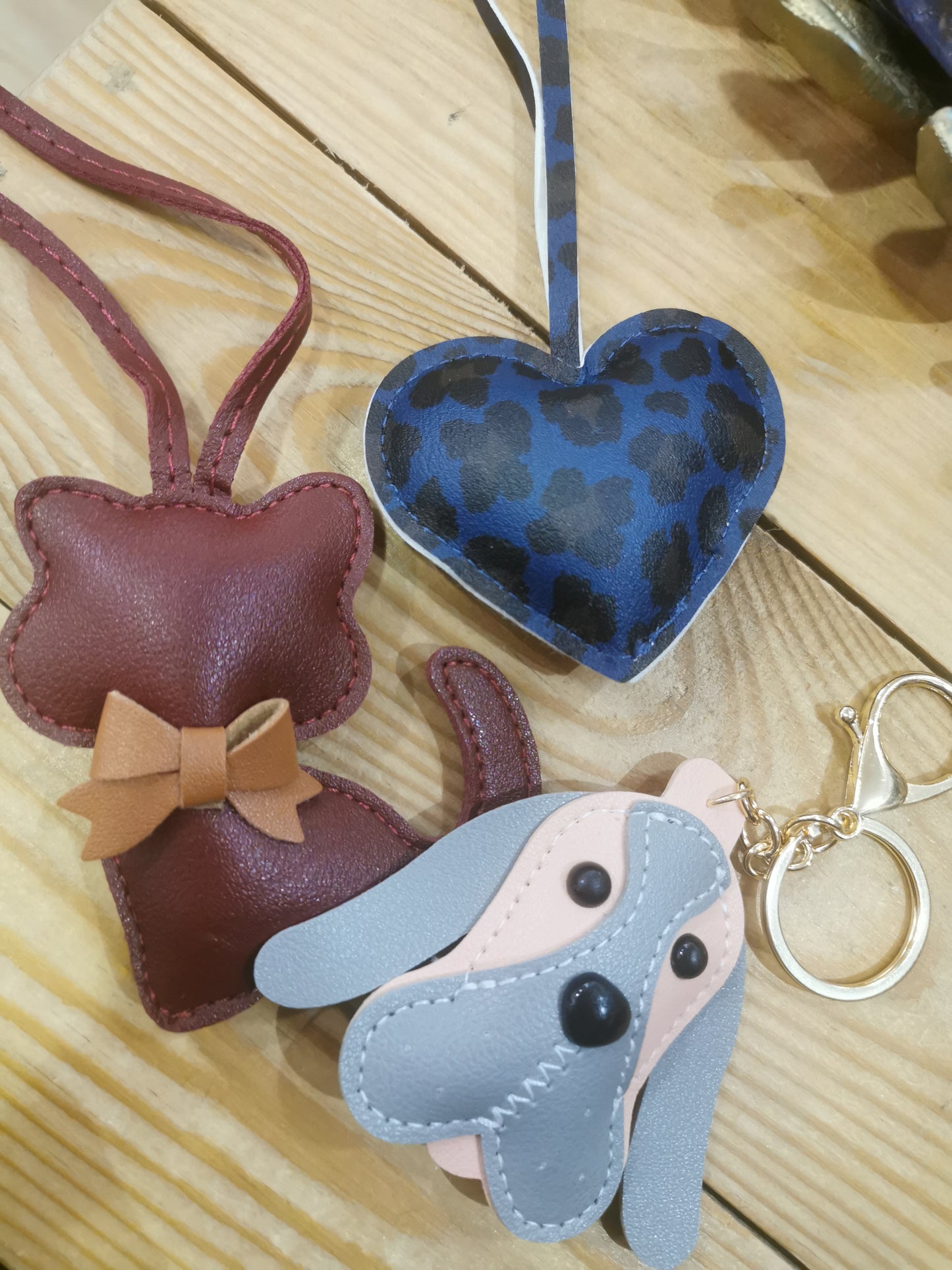Bijoux de sac COEUR, CHIEN, CHAT 8€