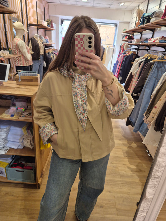 Trench BEIGE - D03001